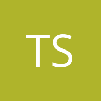 The Holt School logo
